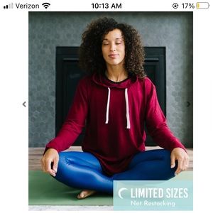 Zyia Boyfriend Hoodie Cranberry